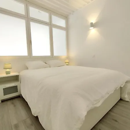 Deluxe Con Parking Y Wifi By Surynieve *