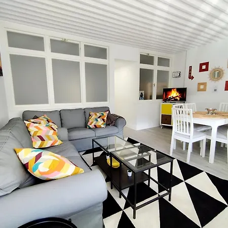 Deluxe Con Parking Y Wifi By Surynieve