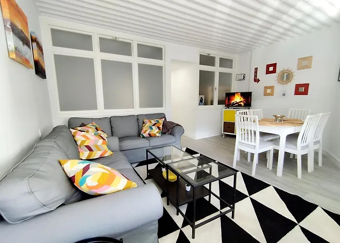 Deluxe Con Parking Y Wifi By Surynieve